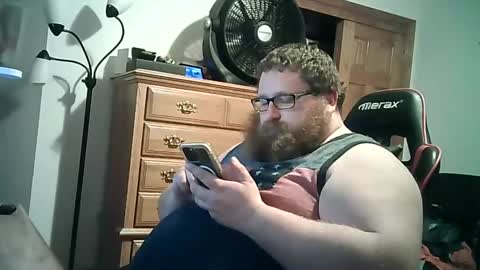 Snapshot of nerdychub4fun chatting on December 2024 01:03:01 AM nerdychub4fun online show from December 2024 01:03:01 AM