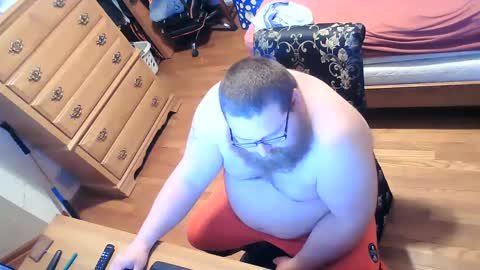 Snapshot of nerdychub4fun chatting on March 2025 10:43:02 PM nerdychub4fun online show from March 2025 10:43:02 PM