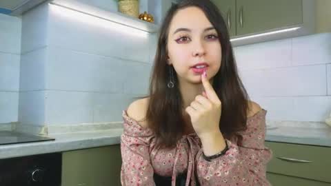 Snapshot of nerixalvire chatting on May 2026 04:04:02 PM Emily online show from May 2026 04:04:02 PM