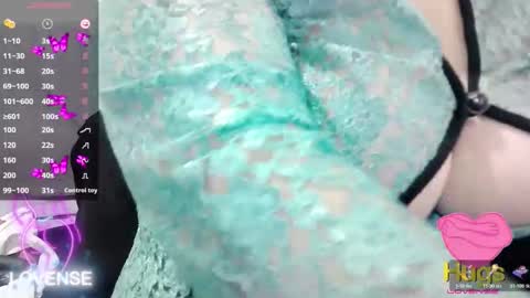 Snapshot of neslihan35 chatting on February 2026 04:33:01 PM neslihan online show from February 2026 04:33:01 PM