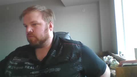 Snapshot of nessie_005 chatting on March 2025 09:35:01 PM Nessie 005 online show from March 2025 09:35:01 PM