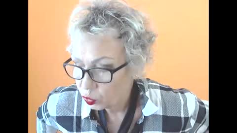 Snapshot of nessyjenixs chatting on October 2025 08:11:02 AM NessyJenixs online show from October 2025 08:11:02 AM