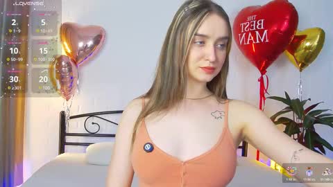 Snapshot of nestygrey chatting on February 2025 03:03:01 PM Nesty online show from February 2025 03:03:01 PM