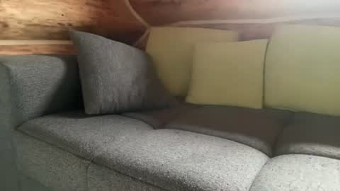 Neu242Gierig online show from July 2026 05:43:02 AM