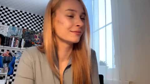 Snapshot of nevanadler chatting on February 2026 01:09:02 PM Nika online show from February 2026 01:09:02 PM