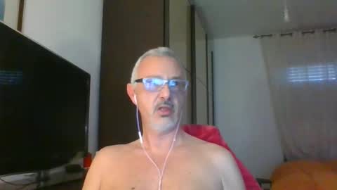nevenerabis online show from February 2025 01:22:01 PM