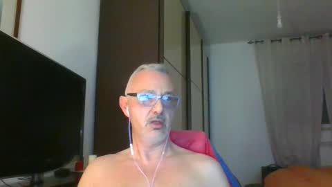 nevenerabis online show from February 2025 11:20:02 PM