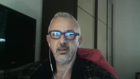 nevenerabis online show from November 2025 01:53:02 PM