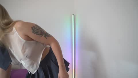 new dee online show from November 2025 09:47:01 PM