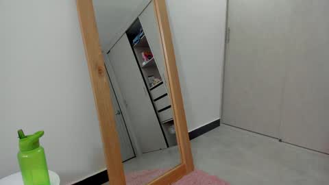   Samanta Sofia  online show from December 2024 05:37:01 PM