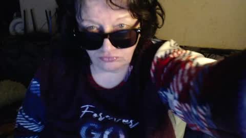 Snapshot of new_milf chatting on April 2026 02:51:01 AM Lilly online show from April 2026 02:51:01 AM