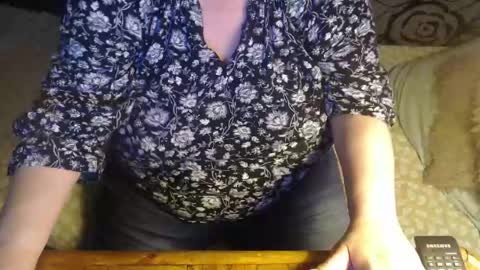 Snapshot of new_milf chatting on May 2026 02:28:02 AM Lilly online show from May 2026 02:28:02 AM