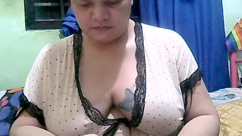 mariapaula online show from June 2026 02:41:01 PM
