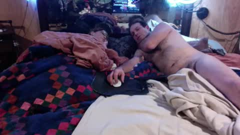 Snapshot of newby101 chatting on December 2025 02:22:01 PM Meow Meow online show from December 2025 02:22:01 PM