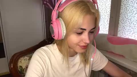 neweva_ online show from July 2026 06:49:01 AM