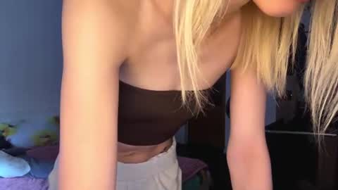 neweva_ online show from July 2026 06:21:02 AM