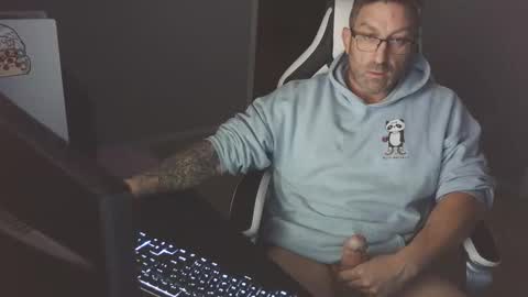 newevo online show from October 2025 03:29:01 AM