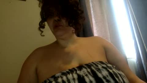 Ms. Natural online show from May 2026 08:27:02 PM