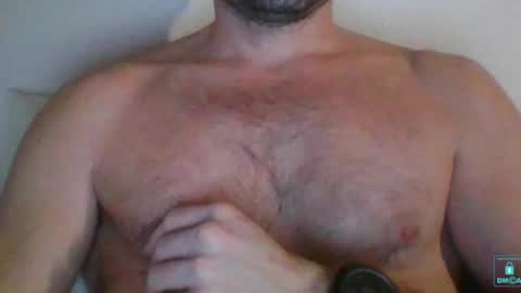 Snapshot of newtyguy90 chatting on December 2024 03:48:01 PM newtyguy90 online show from December 2024 03:48:01 PM