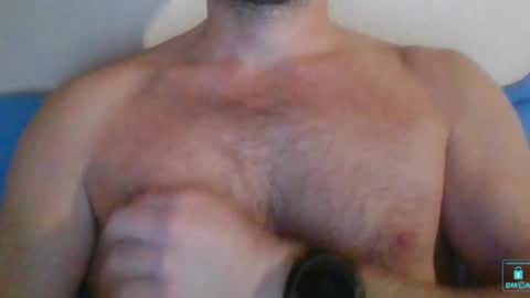 Snapshot of newtyguy90 chatting on January 2025 03:22:01 PM newtyguy90 online show from January 2025 03:22:01 PM