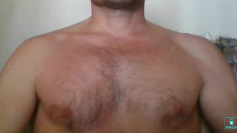 Snapshot of newtyguy90 chatting on February 2025 02:57:01 PM newtyguy90 online show from February 2025 02:57:01 PM