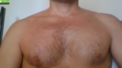 Snapshot of newtyguy90 chatting on November 2025 09:52:02 AM newtyguy90 online show from November 2025 09:52:02 AM