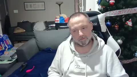 NewWorld online show from December 2024 03:01:01 PM