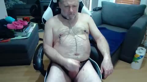 NewWorld online show from April 2026 06:45:02 PM