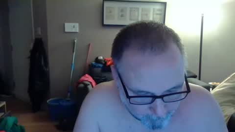 Snapshot of newvvorld chatting on June 2026 01:42:02 PM NewWorld online show from June 2026 01:42:02 PM