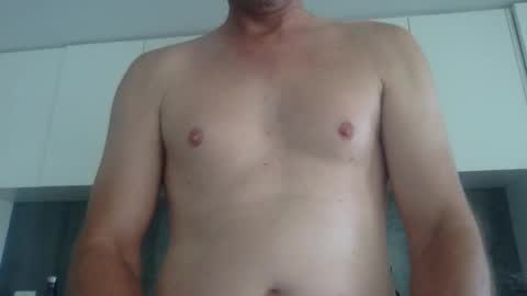 Snapshot of newysub75 chatting on January 2025 05:00:02 AM newysub75 online show from January 2025 05:00:02 AM