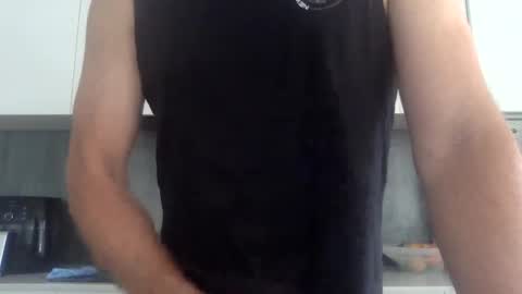 Snapshot of newysub75 chatting on February 2025 04:56:02 AM newysub75 online show from February 2025 04:56:02 AM