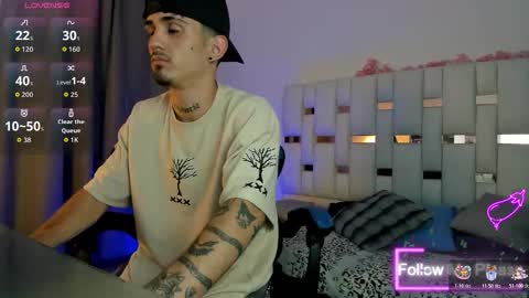 Snapshot of nextboywell1 chatting on March 2026 03:23:02 AM Yeison online show from March 2026 03:23:02 AM