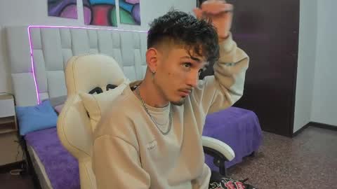 Snapshot of nextboywell1 chatting on April 2026 03:07:01 AM Yeison online show from April 2026 03:07:01 AM