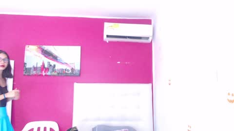 Snapshot of nextdoor_fantasy chatting on December 2024 03:07:02 AM nextdoor_fantasy online show from December 2024 03:07:02 AM