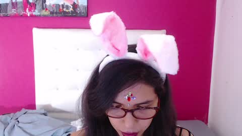 Snapshot of nextdoor_fantasy chatting on January 2025 09:58:01 PM nextdoor_fantasy online show from January 2025 09:58:01 PM