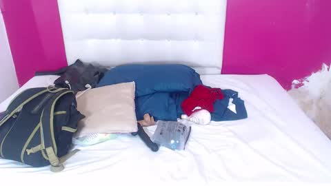 Snapshot of nextdoor_fantasy chatting on November 2025 09:16:01 PM nextdoor_fantasy online show from November 2025 09:16:01 PM