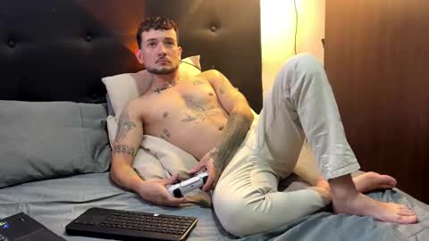 Snapshot of neythancopper chatting on January 2026 01:24:01 PM neythancopper online show from January 2026 01:24:01 PM