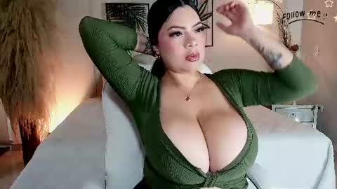 Snapshot of neytiri_moon chatting on July 2026 12:00:02 PM Sandra online show from July 2026 12:00:02 PM