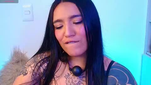 Valery Gonzales online show from May 2026 05:20:02 PM