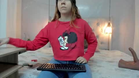 Snapshot of nezukokamado1_ chatting on November 2025 11:47:02 AM Milena online show from November 2025 11:47:02 AM