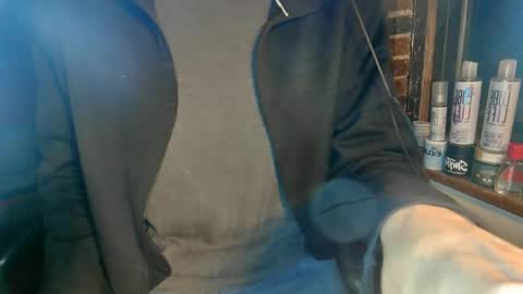 Snapshot of nfgwholoves2cum chatting on February 2025 02:36:02 AM NFG Nice Friendly Guy Dick online show from February 2025 02:36:02 AM