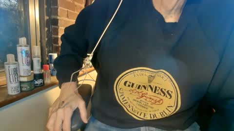 Snapshot of nfgwholoves2cum chatting on March 2025 11:03:02 PM NFG Nice Friendly Guy Dick online show from March 2025 11:03:02 PM