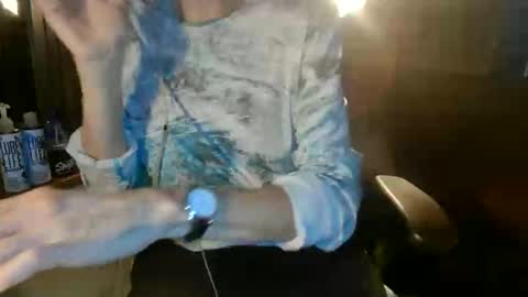 Snapshot of nfgwholoves2cum chatting on October 2025 01:28:01 AM NFG Nice Friendly Guy Dick online show from October 2025 01:28:01 AM