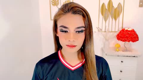 Snapshot of nhicolehollywood chatting on February 2025 01:48:02 AM hottie nicole online show from February 2025 01:48:02 AM