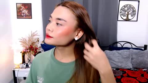 Snapshot of nhicolehollywood chatting on March 2025 07:43:02 AM hottie nicole online show from March 2025 07:43:02 AM