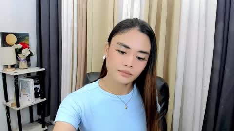 Snapshot of nhicolehollywood chatting on February 2026 01:09:02 AM hottie nicole online show from February 2026 01:09:02 AM