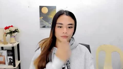 Snapshot of nhicolehollywood chatting on February 2026 01:02:01 AM hottie nicole online show from February 2026 01:02:01 AM