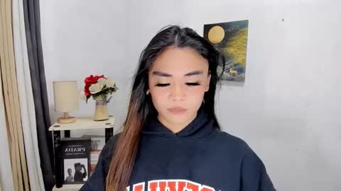 Snapshot of nhicolehollywood chatting on March 2026 01:44:01 AM hottie nicole online show from March 2026 01:44:01 AM