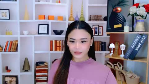 hottie nicole online show from May 2026 01:22:01 AM