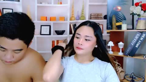 hottie nicole online show from May 2026 01:45:01 AM